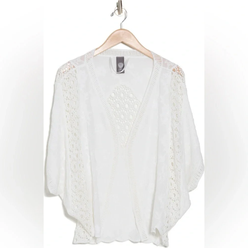 Vince Camuto Lace Crochet Topper size 0S - Picture 3 of 9